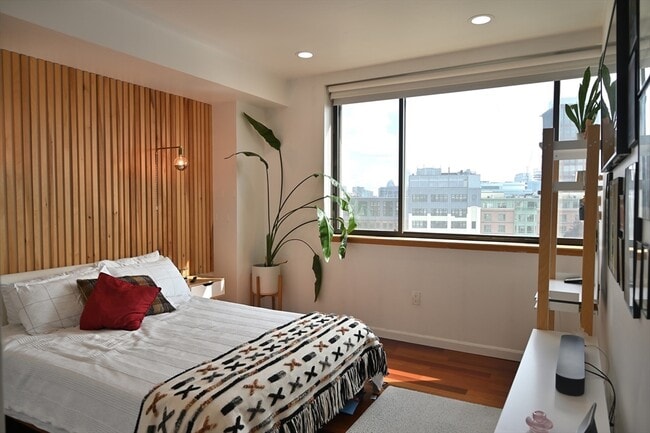 Photo - 169 Monsignor O'Brien Hwy Unit 611