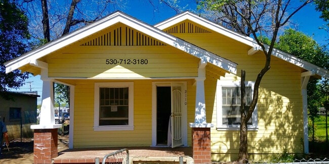 Building Photo - 2110 A St