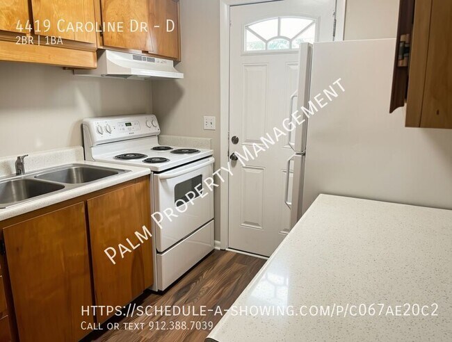 4419 Caroline Dr