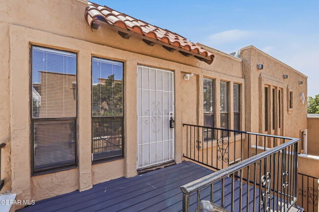 Photo - 10604 Springwood Dr