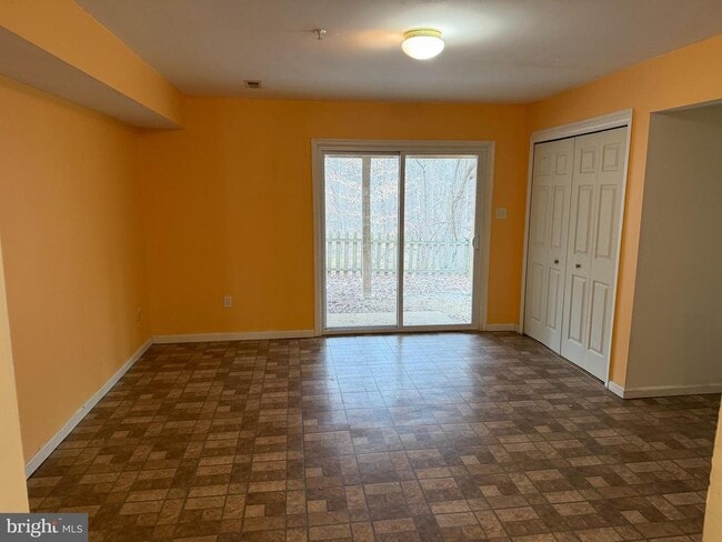 Photo - 79 Mule Deer Ct