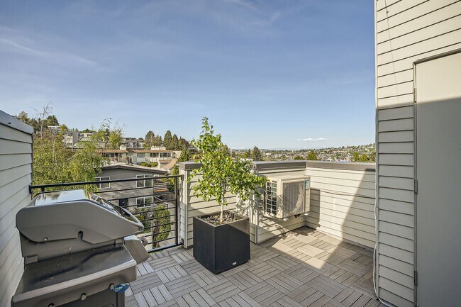 Photo - Modern stylings and cutting-edge convenien...