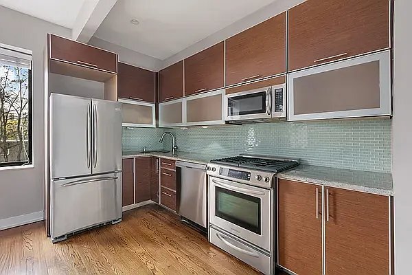 238 Walnut St