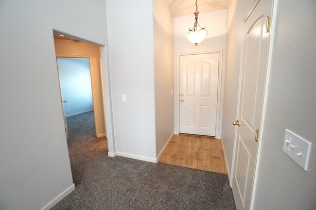 Photo - 1445 W Silver Salmon Dr