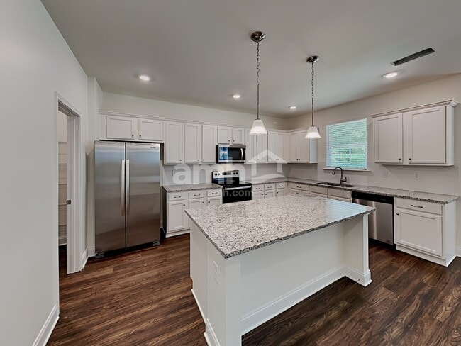 Photo - 412 Tributary Ln