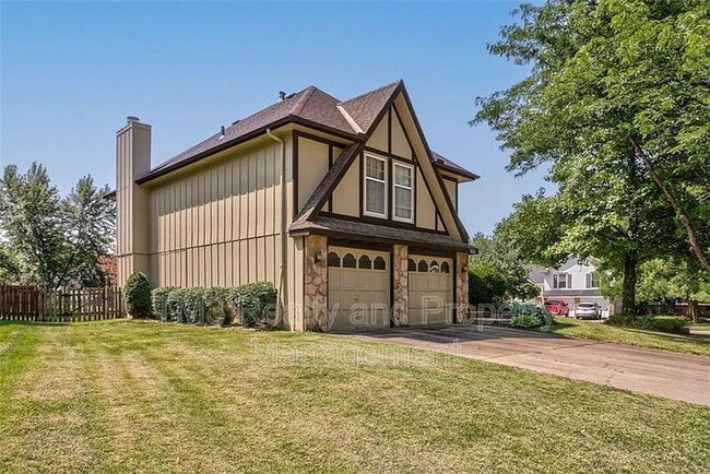 Photo - 3521 Remington Ln