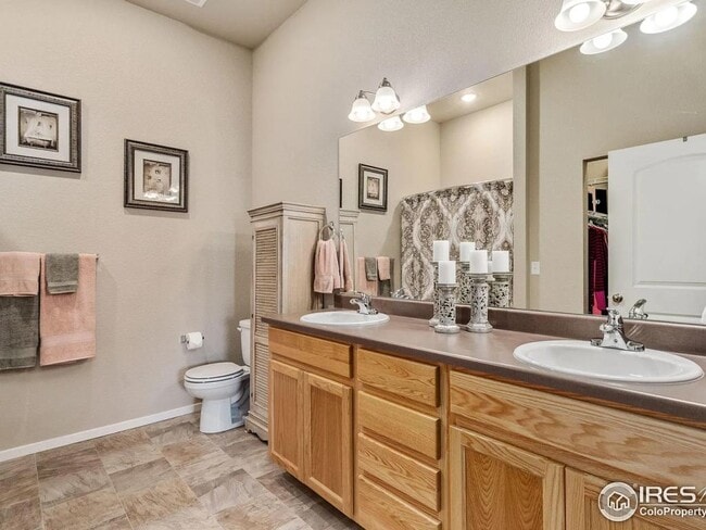 Photo - 2960 Kincaid Dr