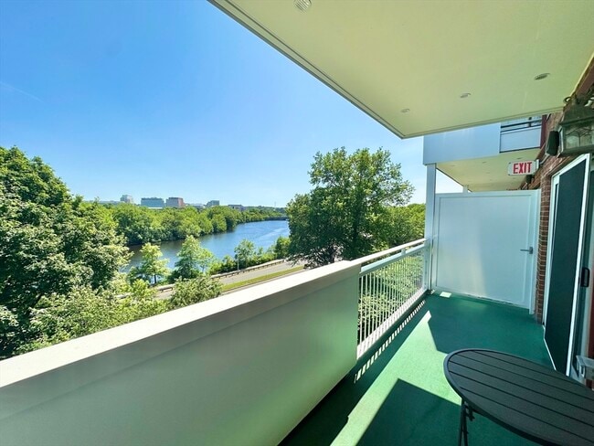 Photo - 231 Coolidge Ave Unit 411