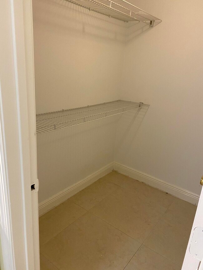 Photo - 644 NW 13th St Unit 0160