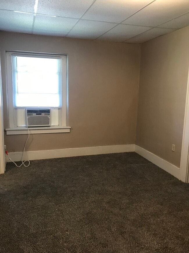 Photo - 207 W Irvine St