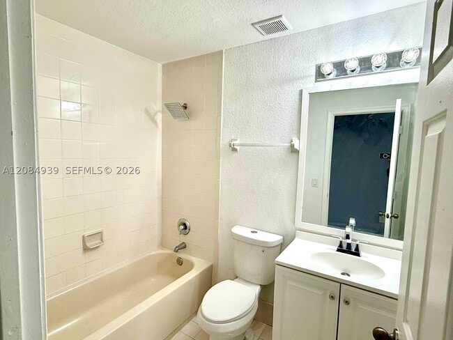 2869 SE 15th Rd