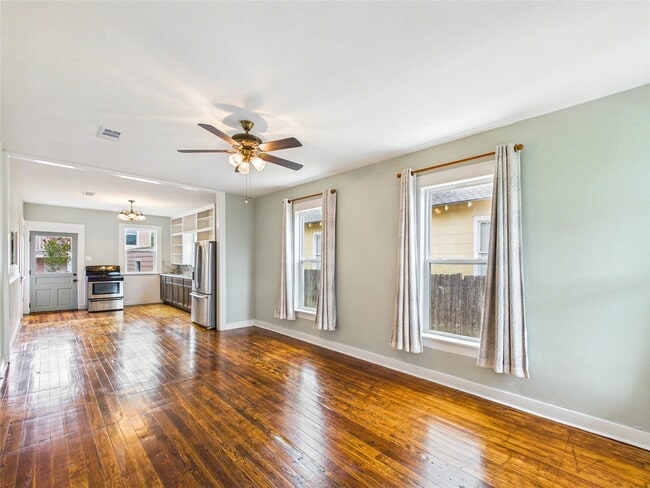 Photo - 3602 Ave S 1/2