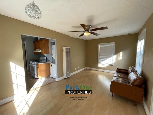 Photo - Ward St LO Unidad In-Law