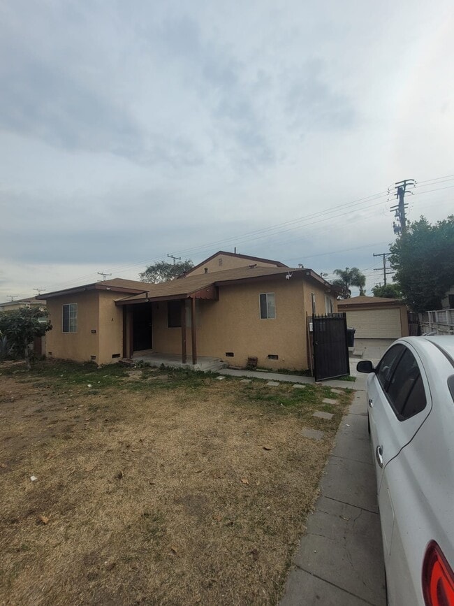 Photo - 4620 Tweedy Blvd Unit A