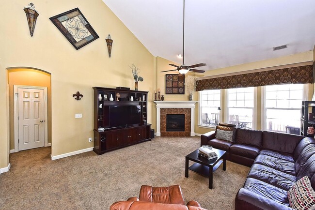 Photo - 5BR/3.5BA Cornelius Home for Rent