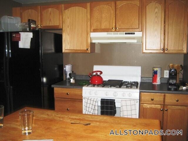 Photo - 18 Greylock Rd Apartment Unit B