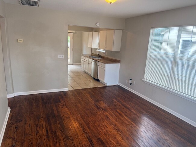 Photo - Charming 2-Bedroom Home in the Bethany School District