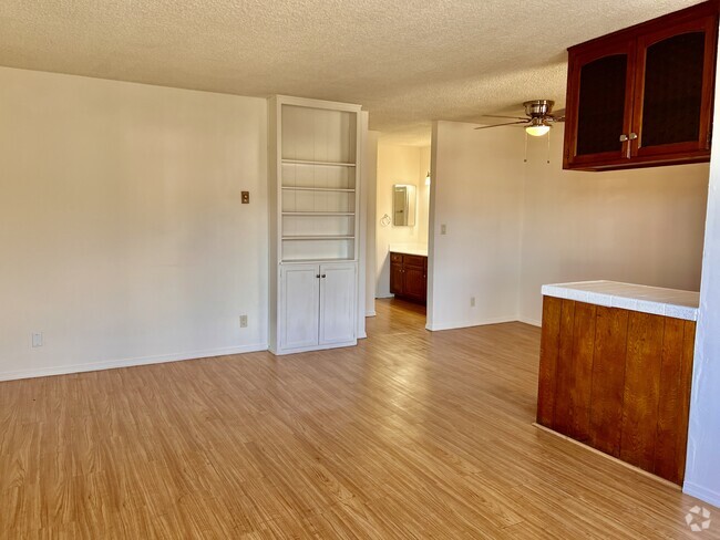 Building Photo - 7302 Mesa College Dr Unit 22 Rental