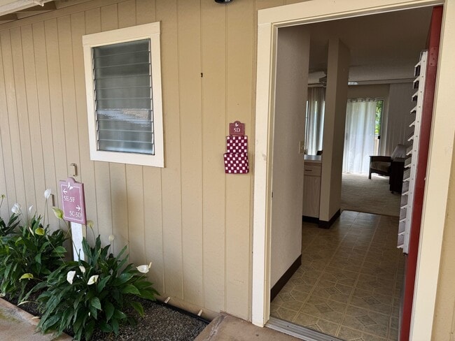 Photo - 95-1050-1050 Maka?ika?i St