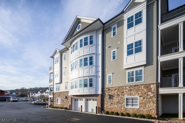 Photo - 50 Mt Bethel Rd Unit 208