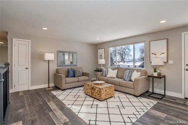 Photo - 480 S Ivy St