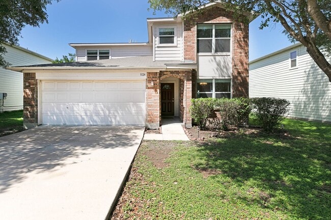 Building Photo - Rare 5 Bedroom Home Available for Immediat...