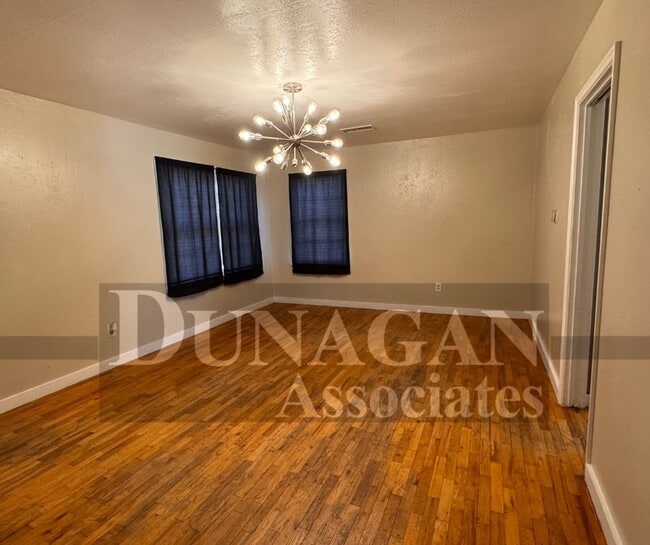 Photo - 3 bedroom 1 bath home with updates!