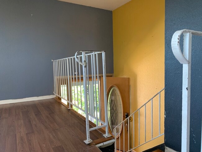 Photo - 1511 Mt Everest Ct