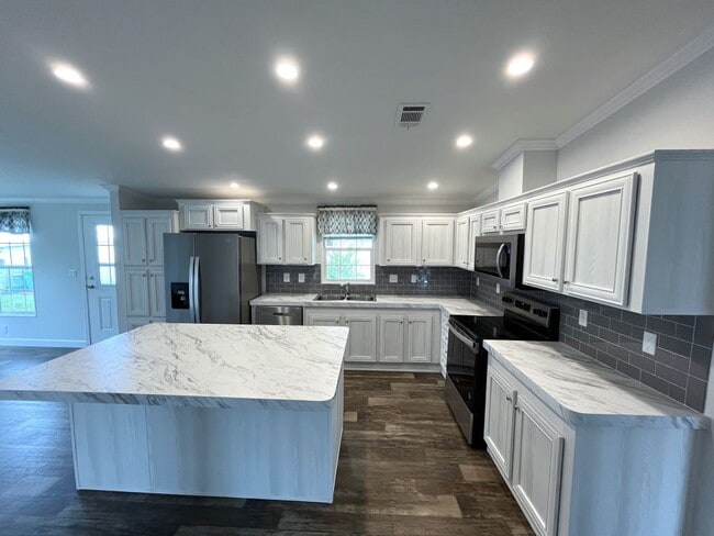17100 S Tamiami Trl