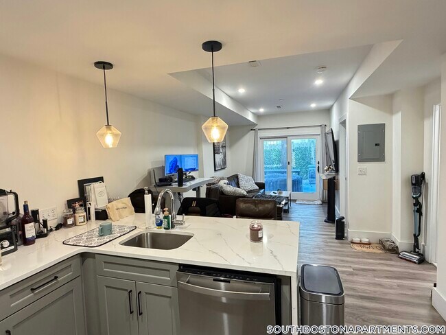 Photo - 9 Douglas St Unit 1