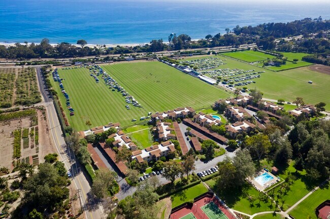 Polo Condos - 3375 Foothill Rd Unit 914