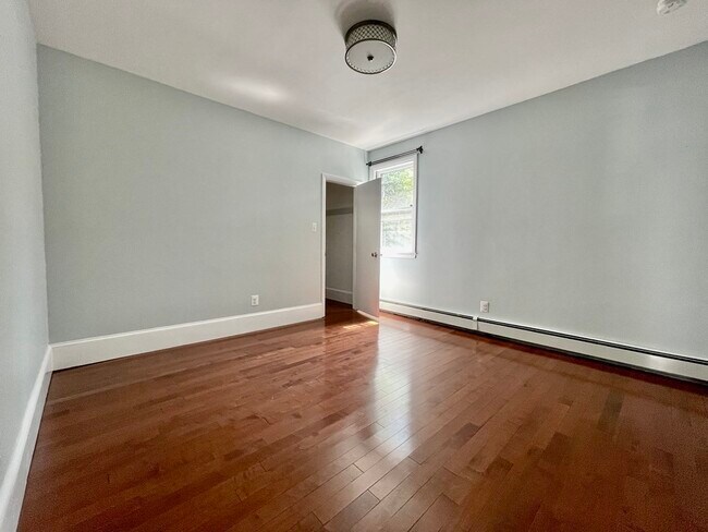 Photo - 46 Dana St Unit A