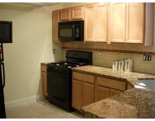 Photo - 35 Lee St Unit 1