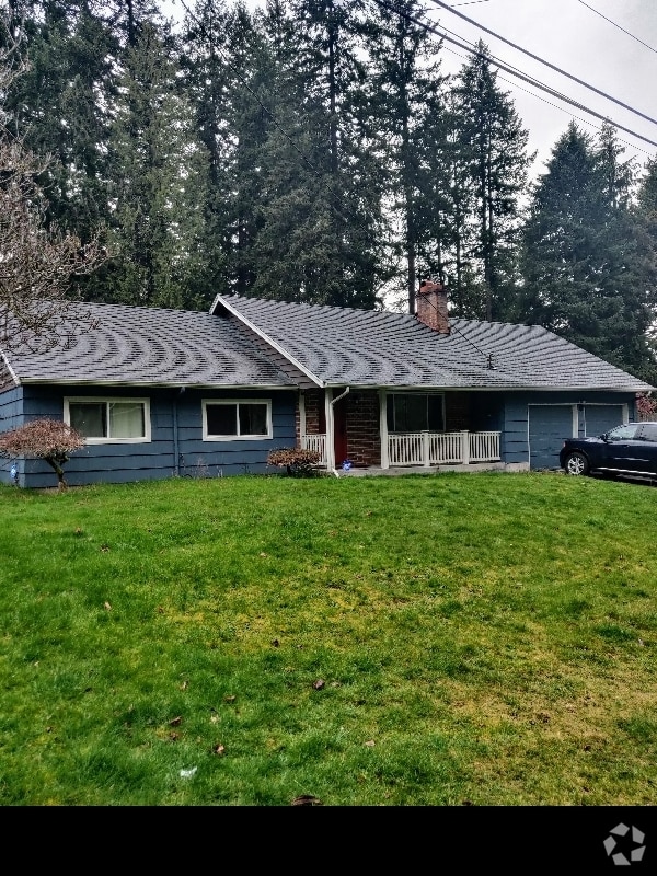 Building Photo - 11002 Lundstrom Dr SW Rental