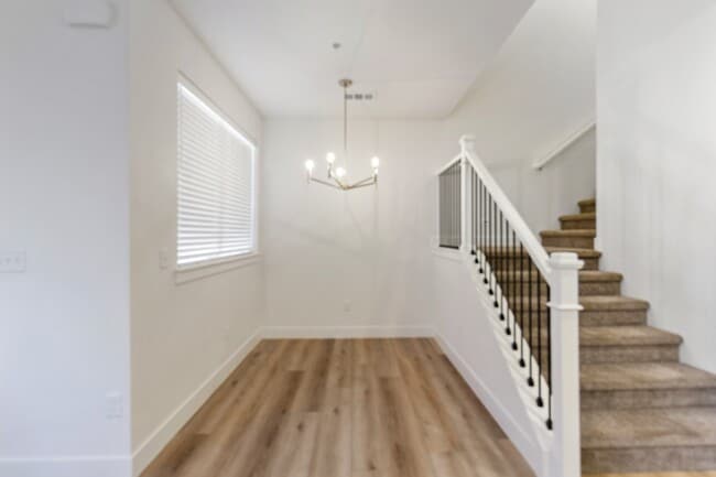 Photo - 2947 W 20th St