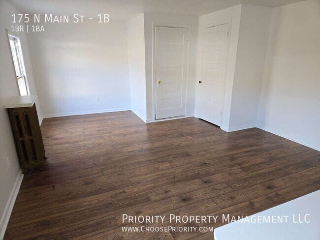 Photo - 175 N Main St Unit 1B