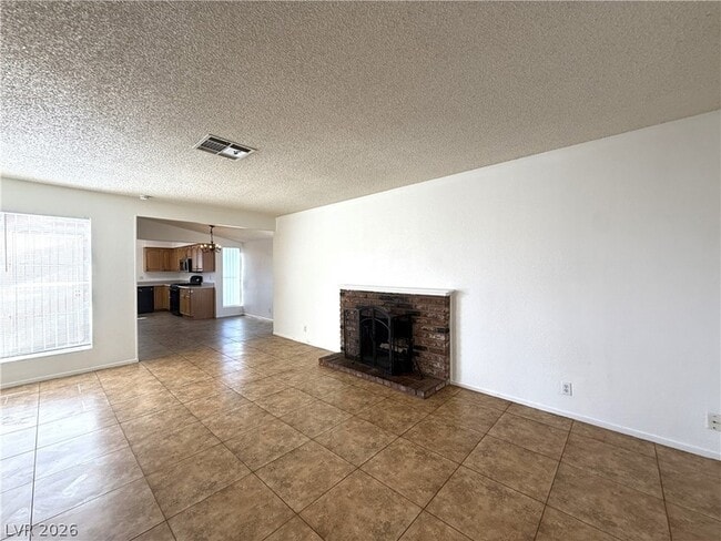 Photo - 2220 La Sombra St