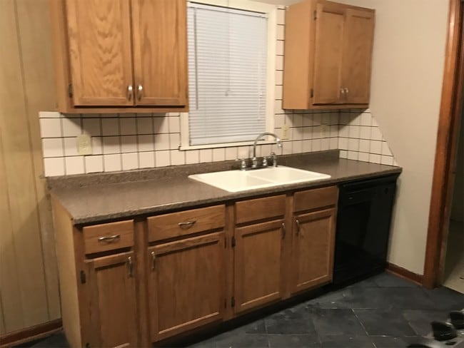 Photo - 2212 Ward St