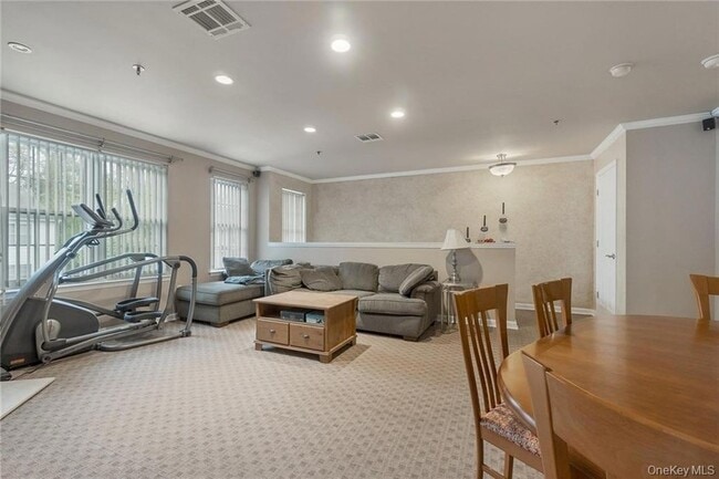 Photo - 355 Old Tarrytown Rd Unit 404