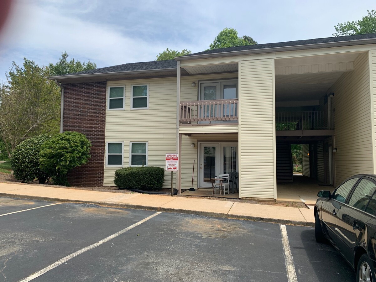 Glen Apartments - Glen Apartments