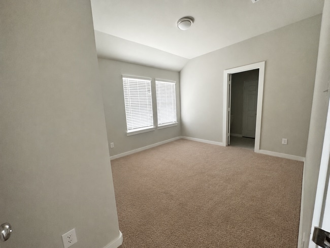 Photo - 225 Mountain Meadow Ln