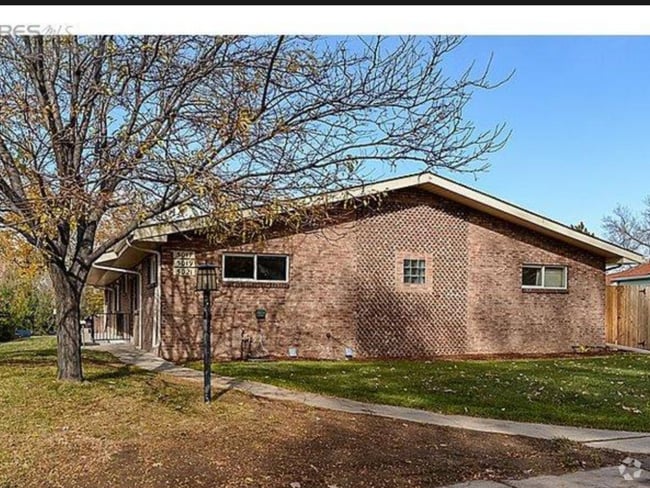 Brick triplex in quiet neighborhood - 5019 W 34th Ave Rental
