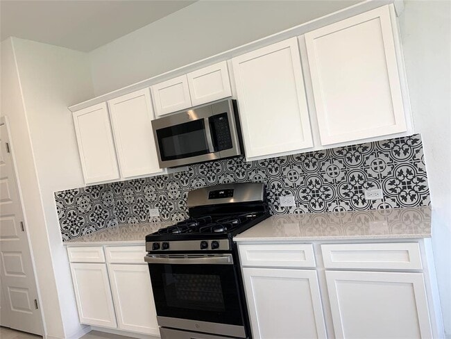 Photo - 6502 Pleasanton Pkwy