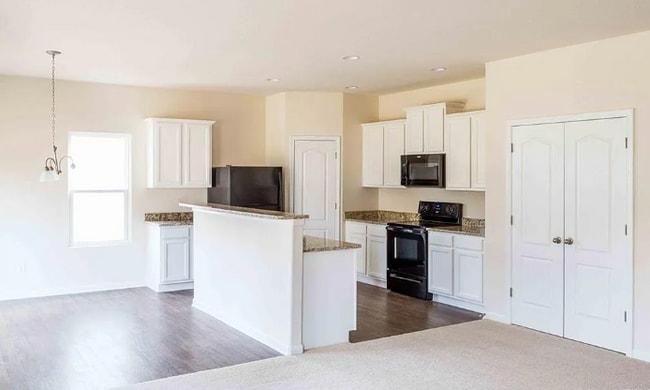 Photo - 7004 Amberly Hills Rd