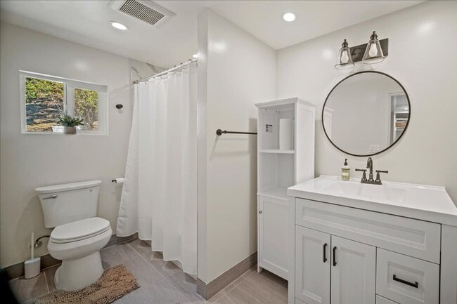 Photo - 272 W Carmel Valley Rd Unidad B