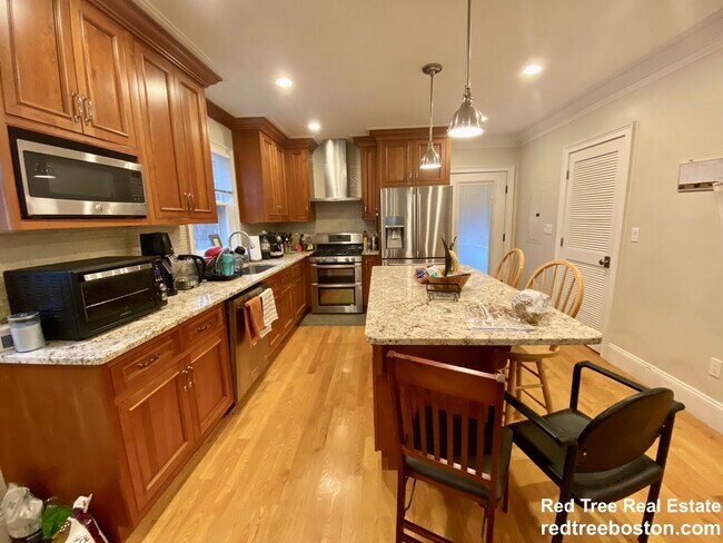 Photo - 7 Acron Rd Unit #1