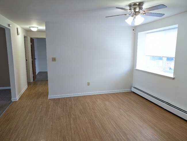 Photo - 110 Losson Rd Unit 15-02