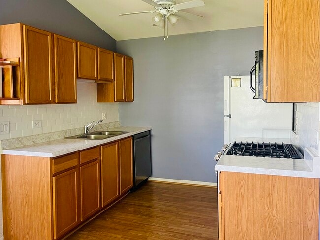 Photo - 1248 N Red Oak Cir Unit 4