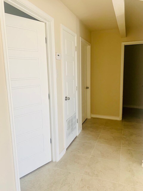 Photo - 2501 Norton St