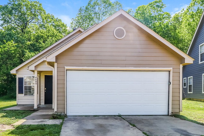 Building Photo - 4680 Waterfront Oak Dr Rental